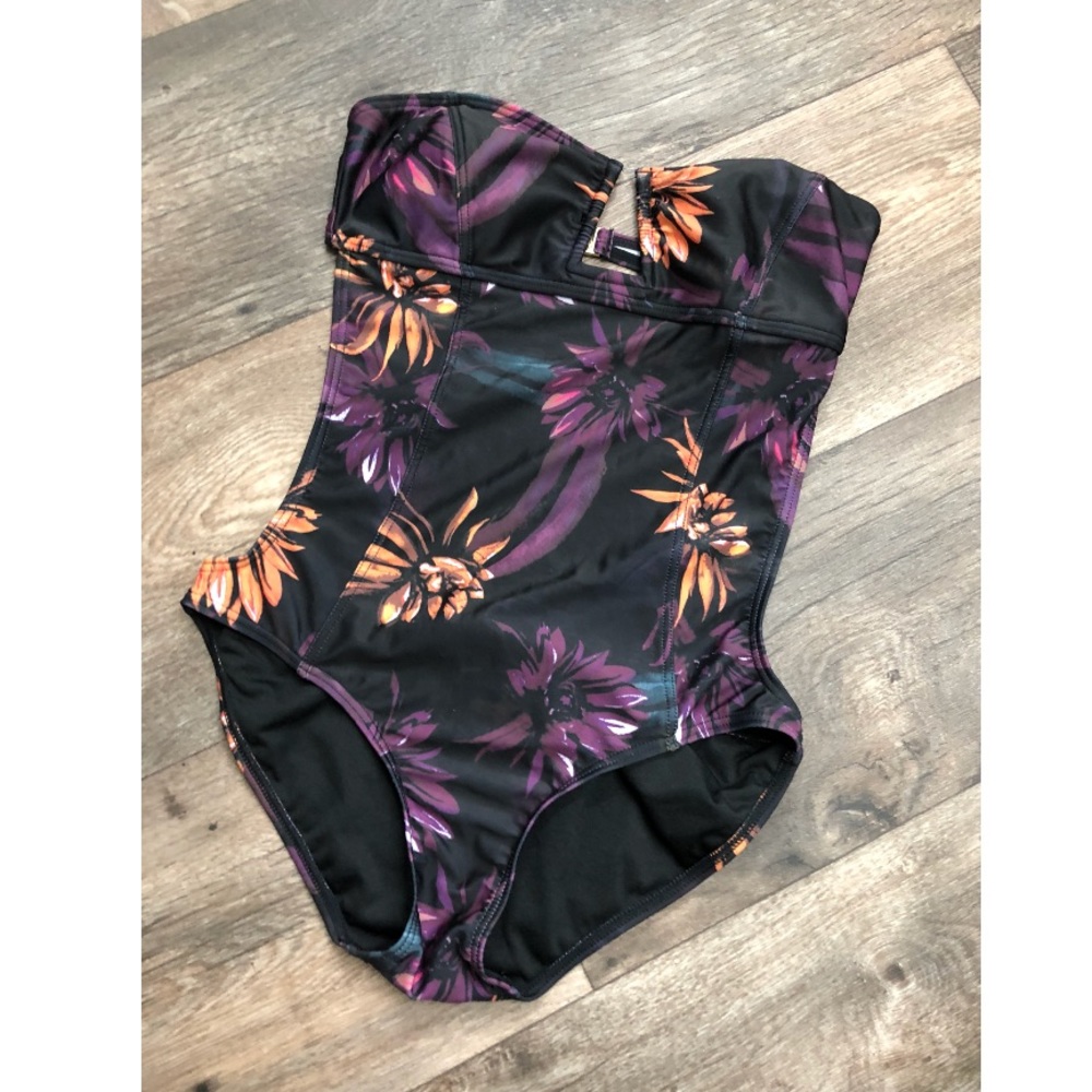 Insight one piece floral bikini open back size 8